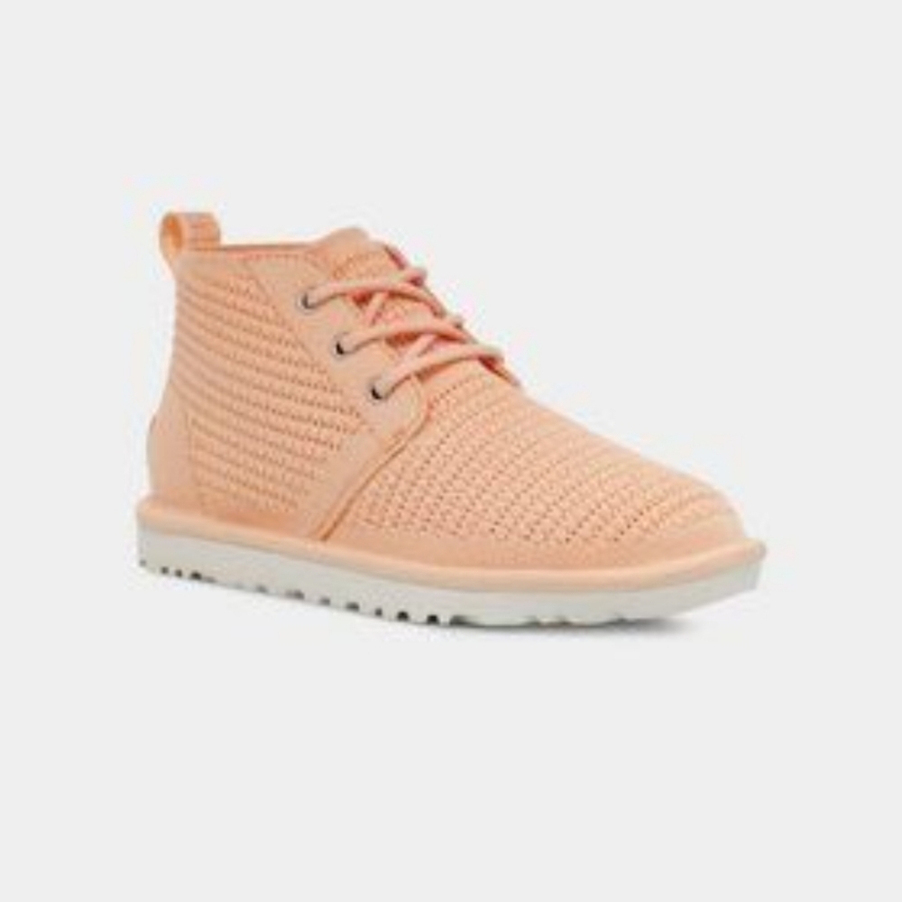 Ugg neumel pach breeze boos womens size 7
